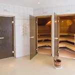 Otel Dormero Airport 4*