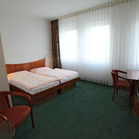 Hotel Dormero Airport Drezno