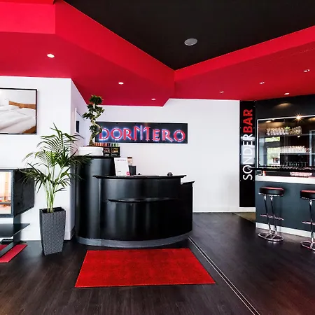 Hotel Dormero Airport 4*