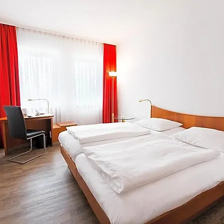 Dormero Airport Hotel