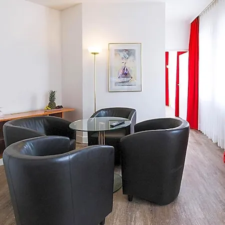 Dormero Airport Hotel