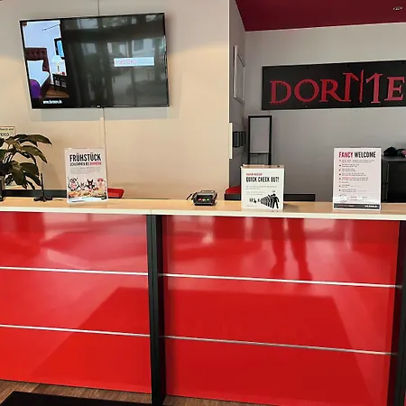 Hotel Dormero Airport
