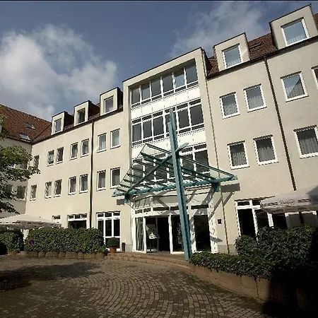 Hotel Dormero Airport