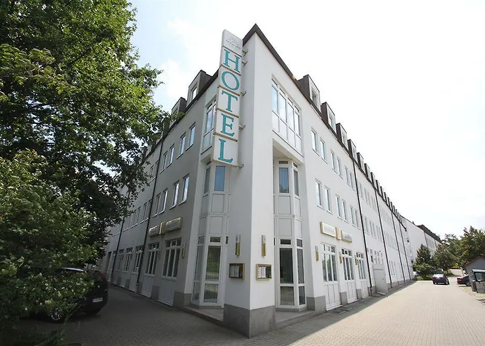 Dormero Airport Ξενοδοχείο 4*