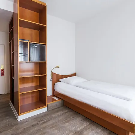 Dormero Airport Hotel Drážďany