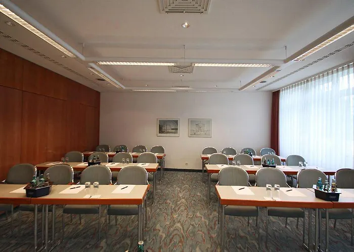 Dormero Airport Hotel Dresden