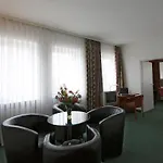 德累斯顿机场dormero酒店 酒店 4*